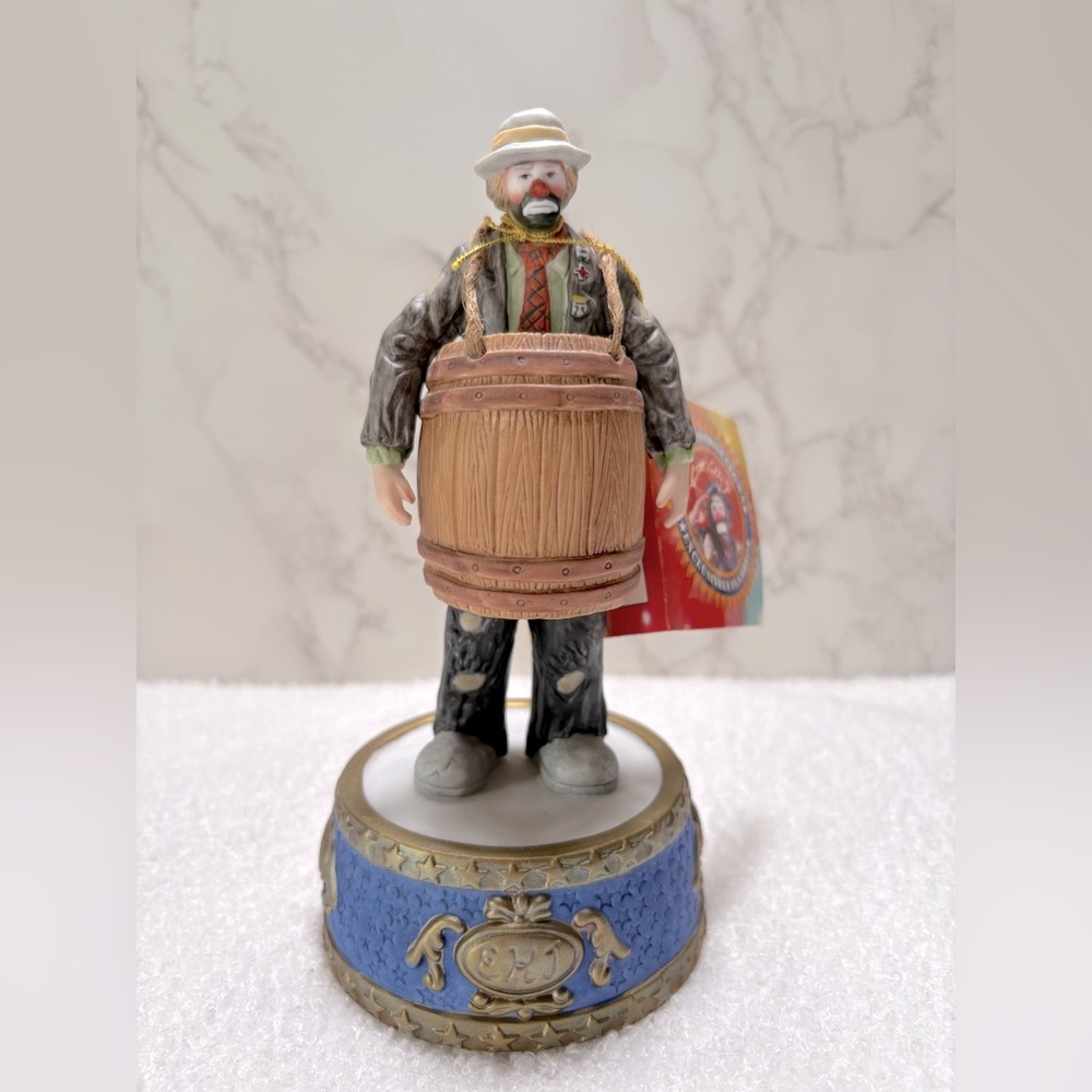 The Emmett Kelly, Jr. Clown Collection Figurine Music Box-Tune: Be A Clown